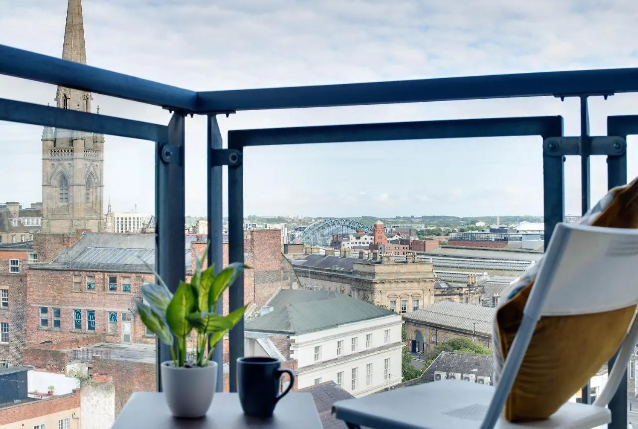 All Saints Apartments 6B By Week2Week Newcastle Upon Tyne