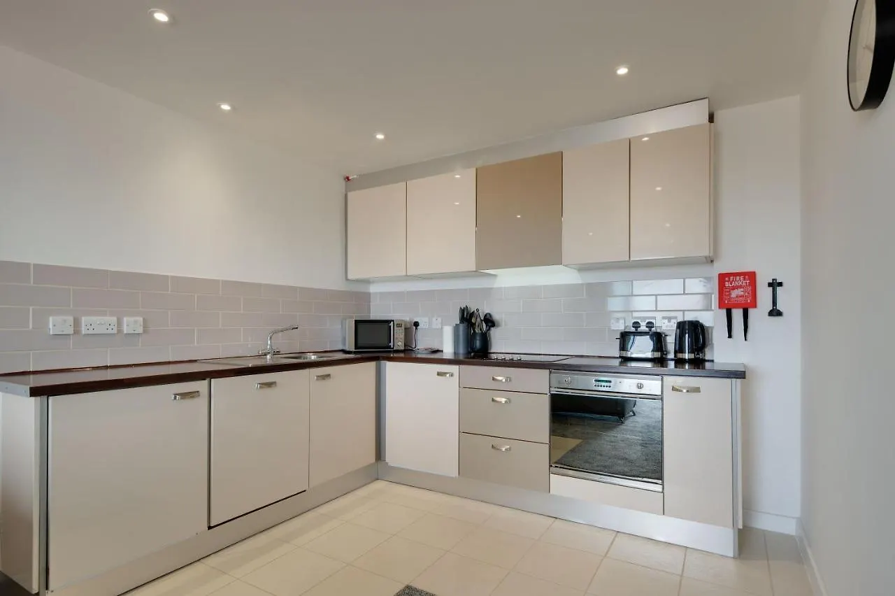 All Saints Apartments 6B By Week2Week Newcastle Upon Tyne